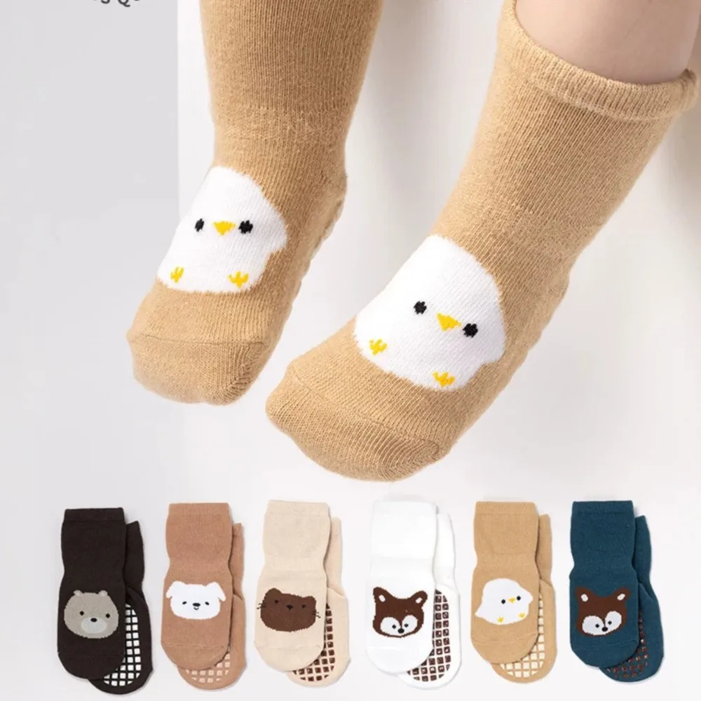 Anti-slip walking socks for baby sock newborn infants boys and girls with glue on the soles, anti-slip baby walking floor socks