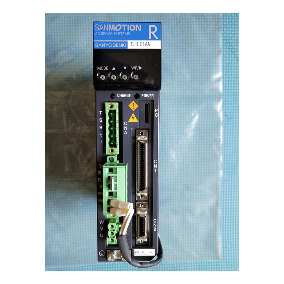 

Sanyo RS1L01AAWFF-AL Servo Drive