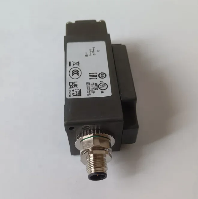 Euchner Limit Switch NG2WO-510SVM5C1883,ID Nr:084869 IP67 Single Plunger