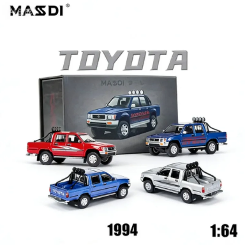 

MASDI 1:64 Toyota 1994 Hilux, die-cast alloy model, boy's toy, adult collection piece, festive creative gift.