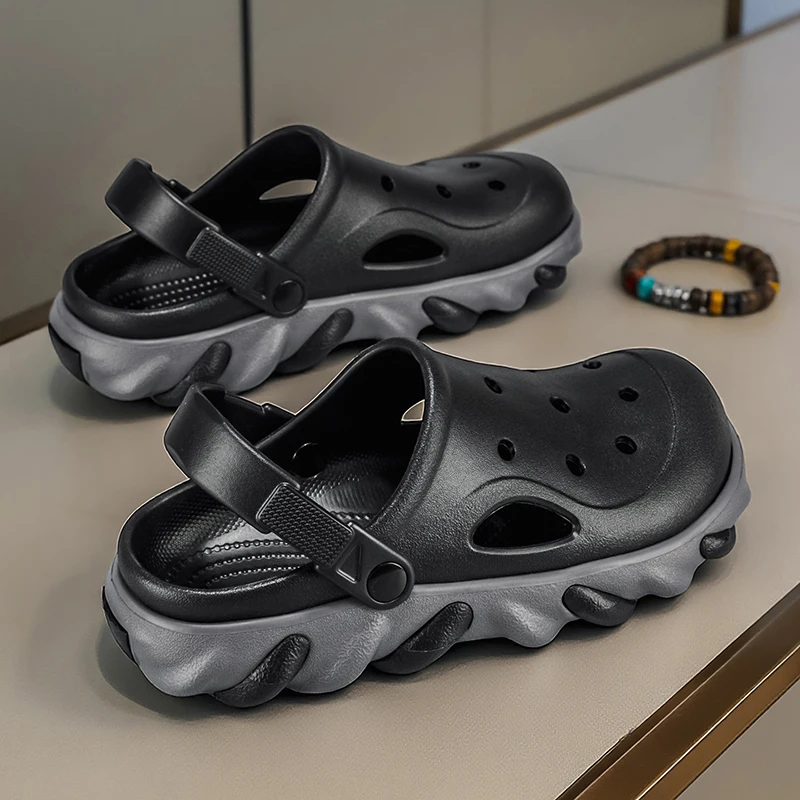 

Mens sandals 2026 new design EVA Clogs for men casual summer beach shoes thick tottom anti-slip garden shoe man outdoor slippers