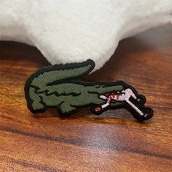 Bite crocodile morale badge cartoon embroidery patch outdoor adventure wild man armband military equipment backpack sticker