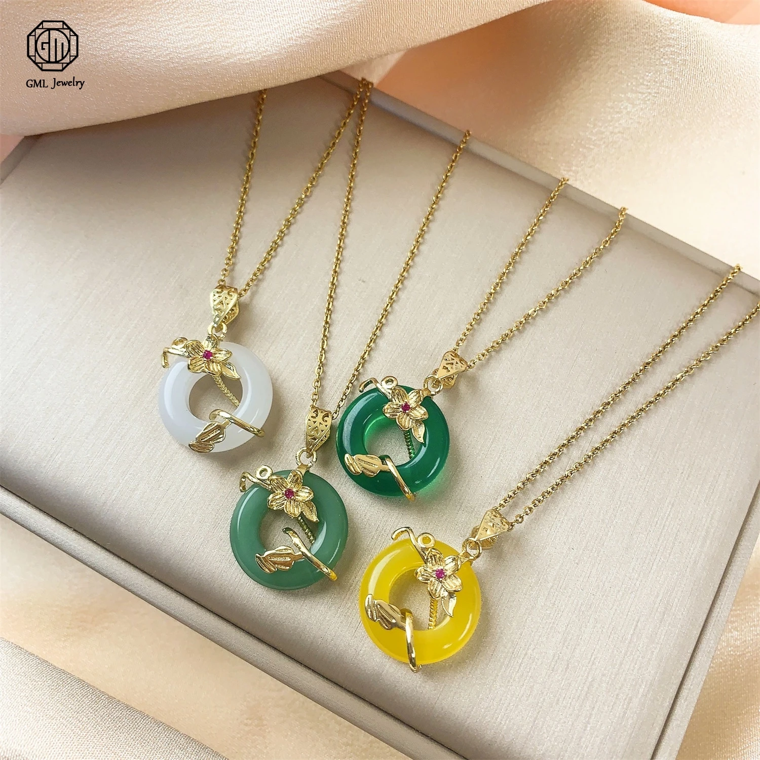 Fashion Gold Color Stainless Steel Peace Keeper Pendant Necklace Women Girl Jewelry Trendy Lotus Disc Coin Choker Simple Ins Coo