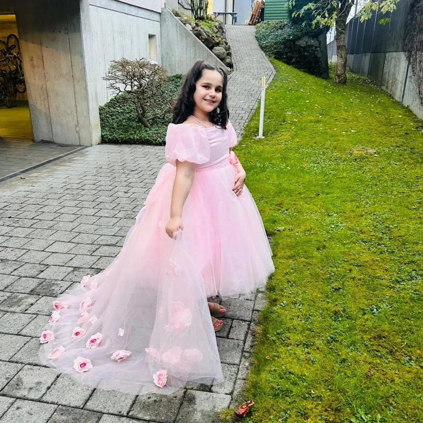 Bohemian Light Luxury Mesh Children's Beauty Pageant Dress Handmade Three-dimensional Floral Applique Trailing Flower Girl Dress