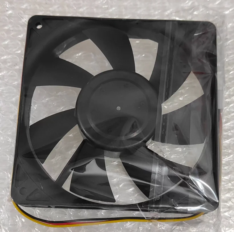 

Nidec A34602-33 DC 24 В 0,20 А 120x120x25 мм 3-проводной вентилятор охлаждения корпуса