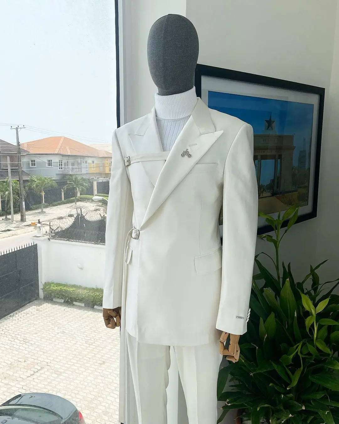 Branco bonito masculino ternos com duas peças jaqueta e calças feito sob encomenda original designer de casamento festa formal ocasião