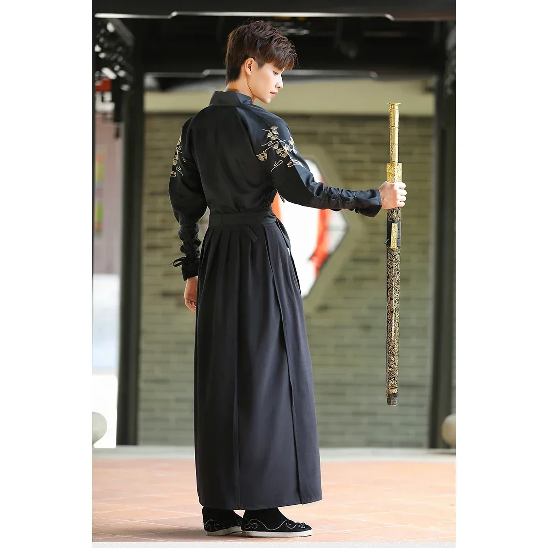 CosplayKimono Vintage japonais samouraï, vêtements de Cosplay pour femmes et hommes, Chiinese Hanfu, Cardigan brodé de grue Yuka