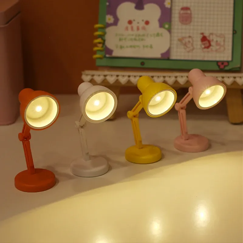 LED Mini Desk Lamp with Clip Portable Creative Reading Light Night Lamp for Student Dormitory Bed Table Bedroom USB Powered LED