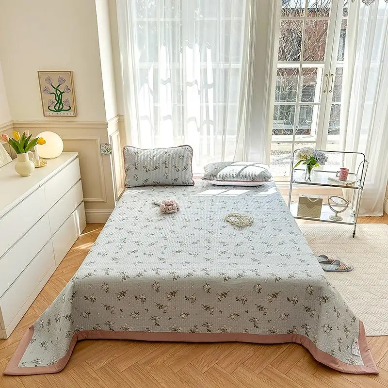 Thickened Single Tatami Bedding Cover 2023 New Autumn Winter Three-Piece Set Durable Plant Floral Design Polypropylene Bedspread