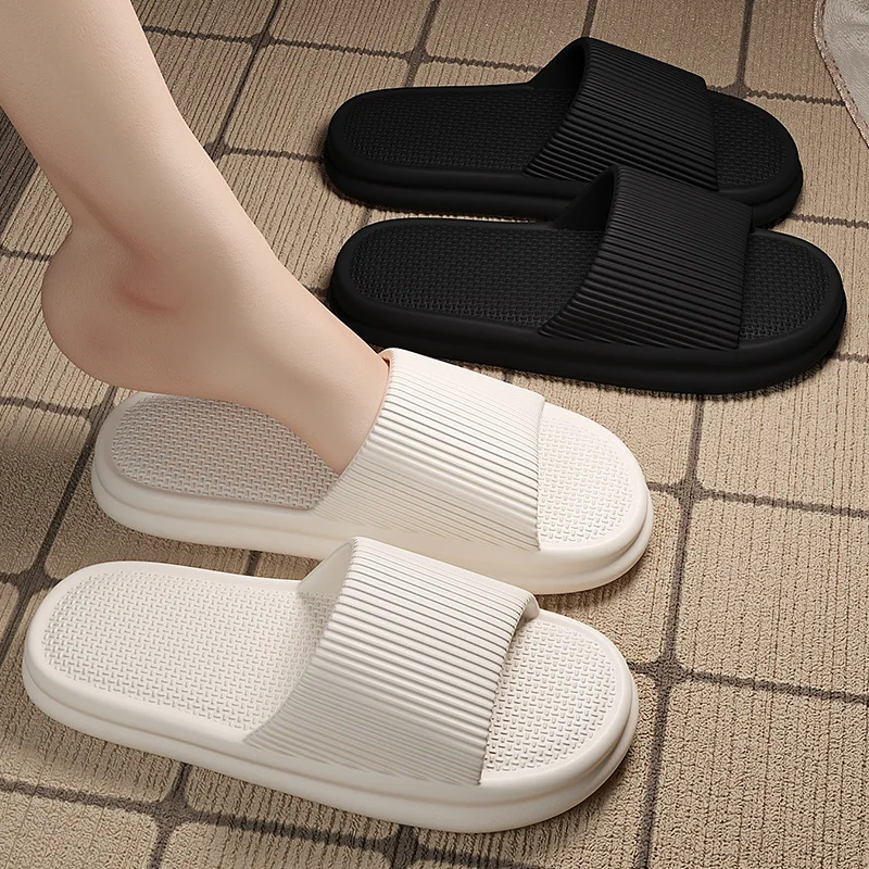 

New Women Slipper Cloud Slippers For Men Flip Flops Beach Sandals Bathroom Non-Slip Slides Men Women Slippers Indoor House Shoes