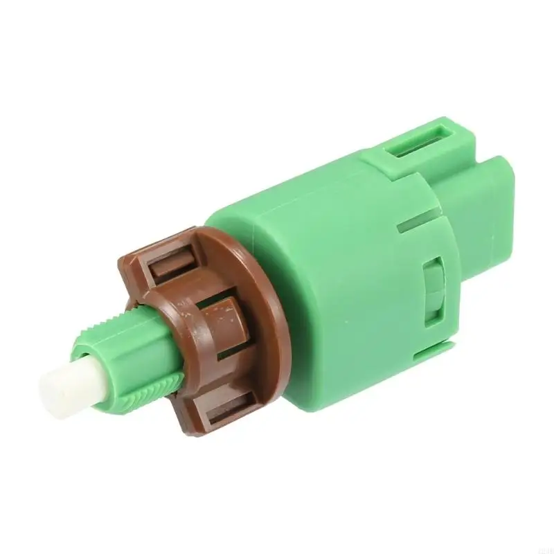 

124B Stoplight Assembly 84340-69075 8434069075 Car Brake Stop Lamp