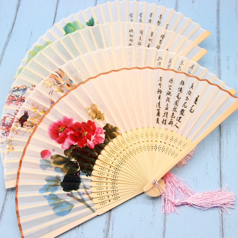 Real Silk Woman Chinese Bamboo Fan Summer Fan Antique Folding Dance Fan Vintage Wedding Favors And Gifts Bambu Hand Fans Mariage