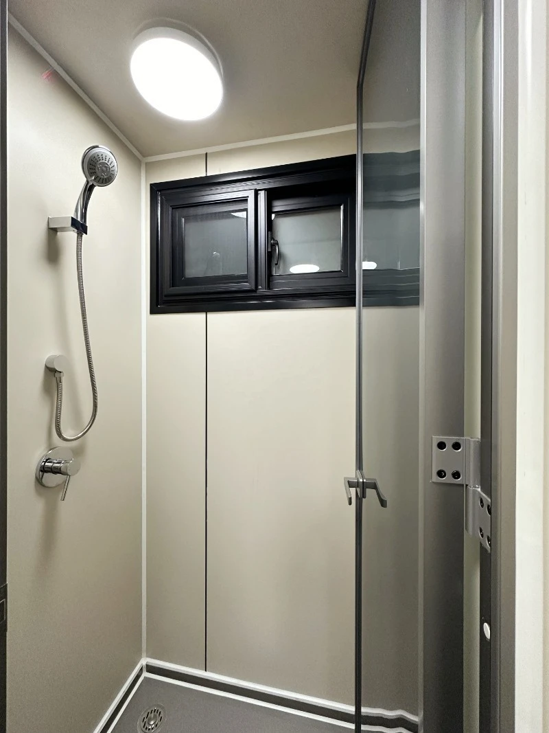 Professional Manufacture Readymade Container Houses Prefabricated Architecture Tiny House Expandable Detachable Container Home