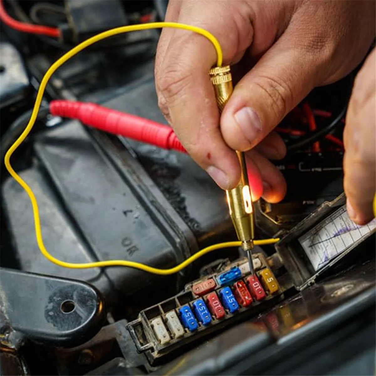 A002 Kompaktes Mini-Testlicht für Motorräder oder Automobile