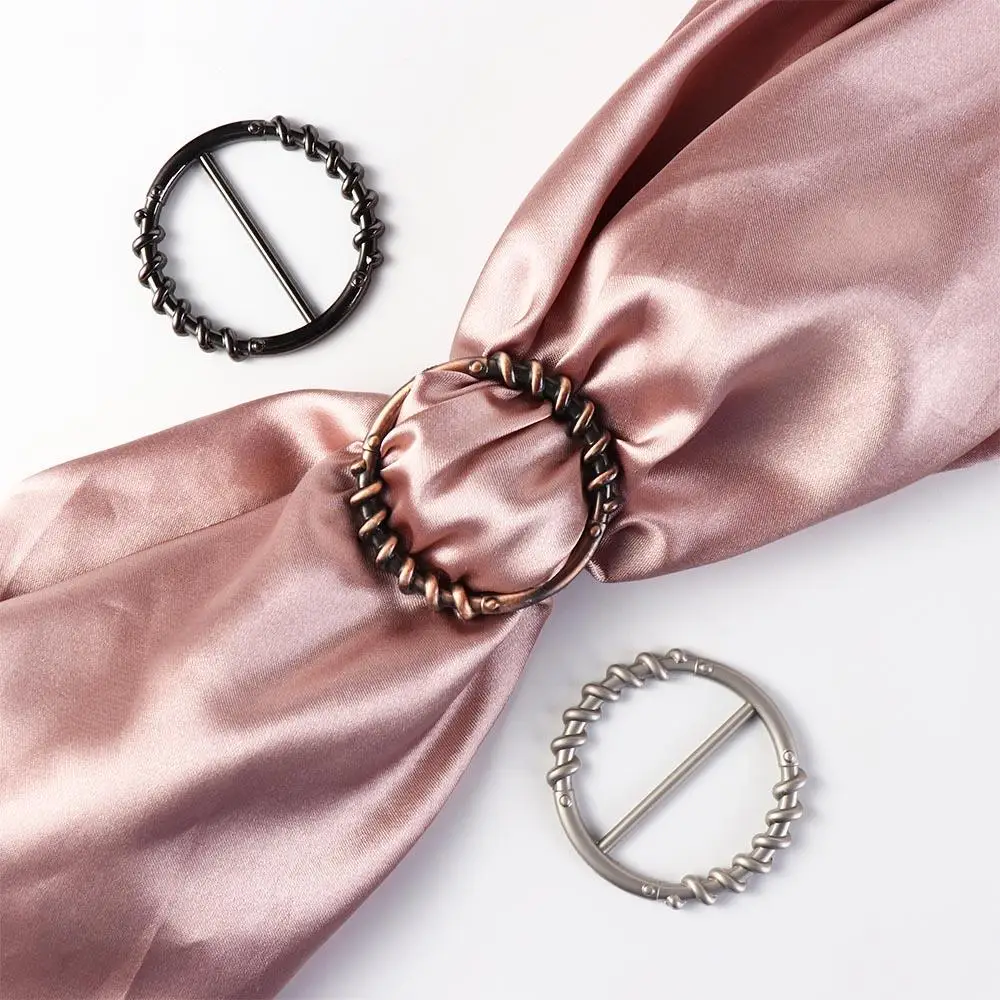 Waist Adjustment Fixed Snap Clothing Corner Knotted Buckles Multifunctional Hijab Scarf Clip Round Metal Scarf Buckle Gold image 2
