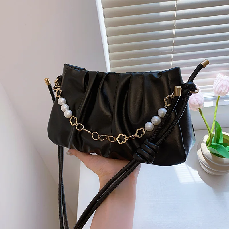 Versatile niche design bag female spring summer new fashion chain pleated slant small square bag