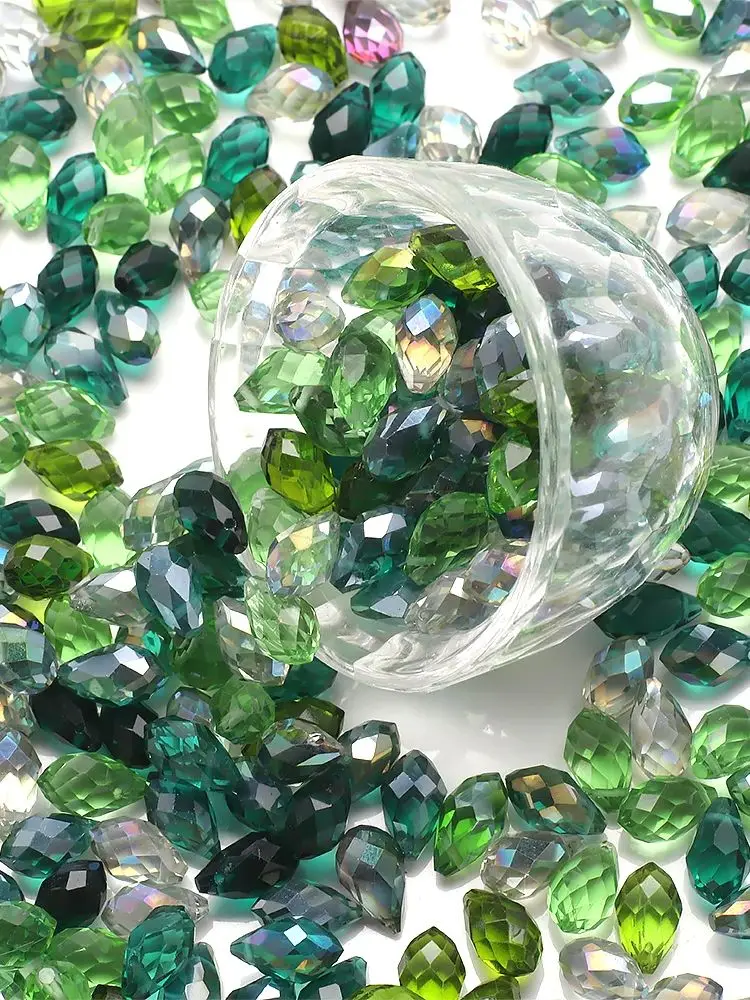 30 stks/partij Groen Kristalglas Facet Teardrop Losse Kralen Ambachten 8x13mm voor Sieraden Maken Ketting Kledingstuk DIY accessoires - afbeelding 2