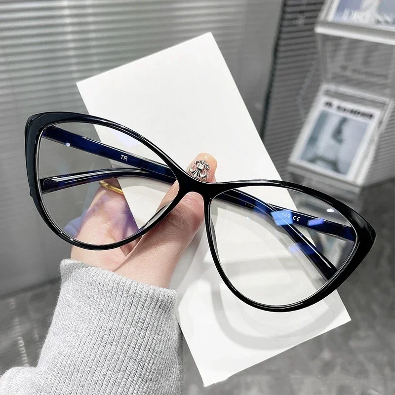 Women's Cat Eye Myopia Glasses Eyeglasses New Fashion Vintage Large Minus Myopia Glasses with Transparent Frame -1.5 -2.5 -3.0