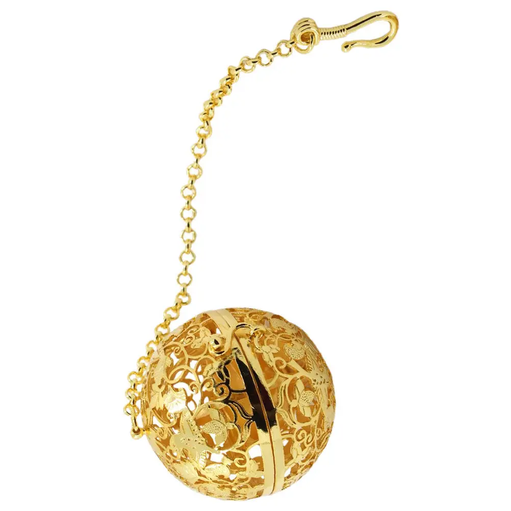 Retro Brass Aroma Pendant Openable Aromatherapy Ball Diffuser Pendant for Women Birthday Wedding Party Essential Oil Fragrance