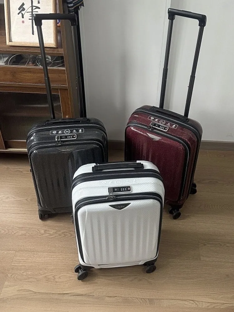 Ultralekka walizka podróżna z włókna węglowego o wadze 2 kg, 20 cali, z przednim otwieraniem, rozszerzalna, z zamkiem TSA, lekka walizka podróżna.