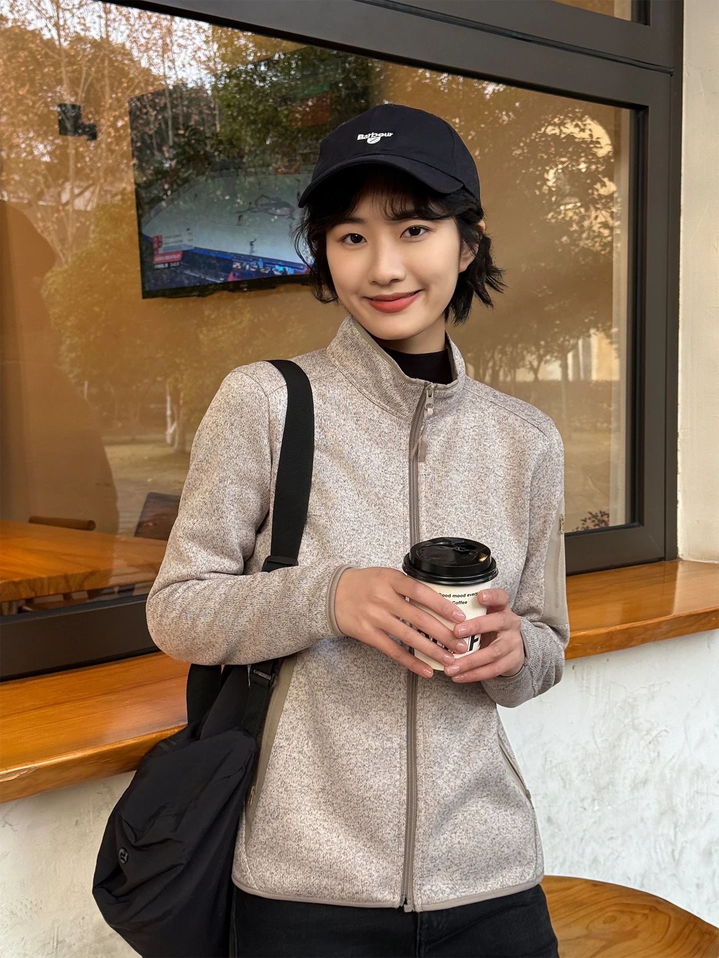 

Женский повседневный кардиган XiaoYa Zhou Oaeal Simple 2026: новая весенняя коллекция, модный пэчворк, воротник-стойка, длинный рукав