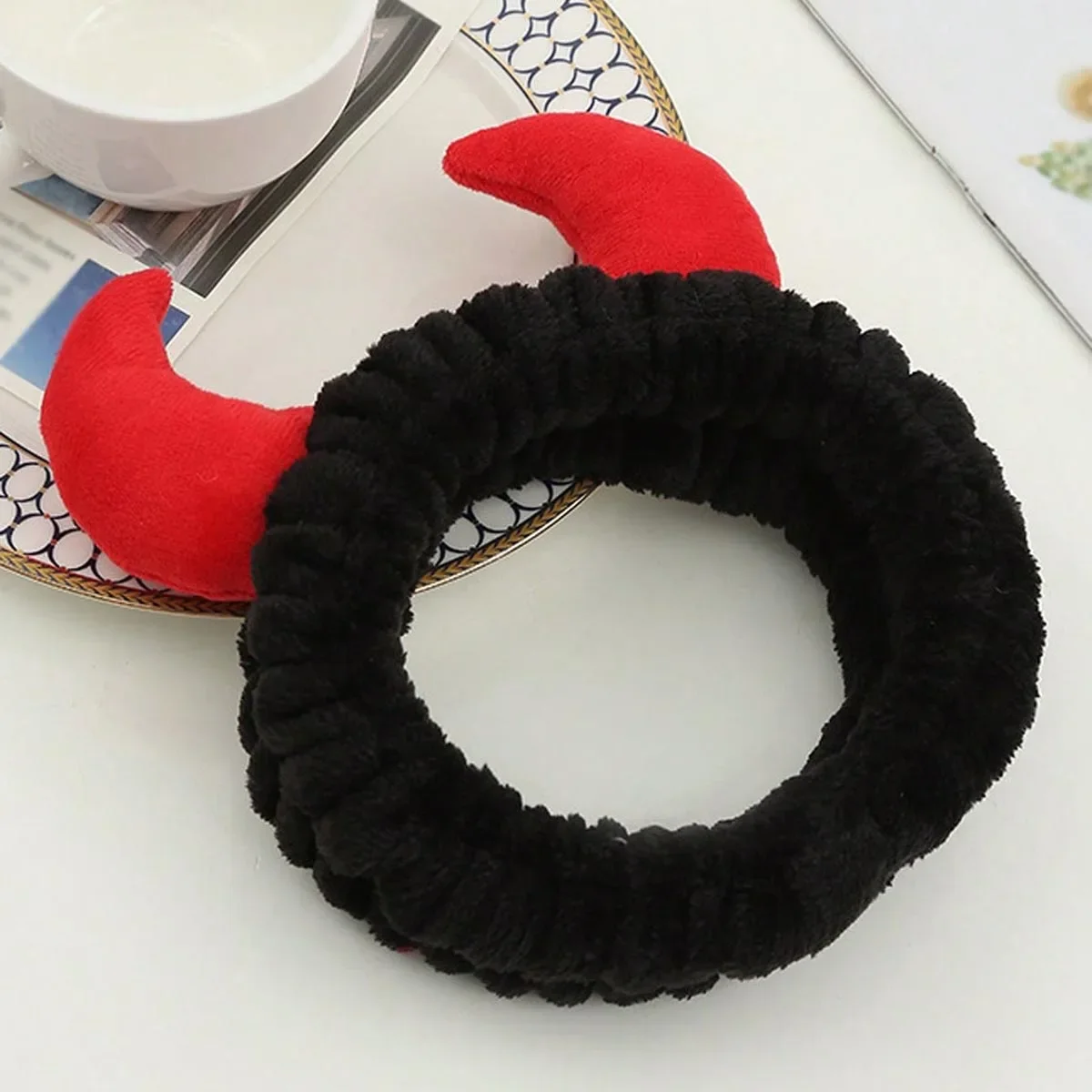

1PC Plush Headband Devil Horn Hairbands Cute Cartoon Headwrap For Face Wash Skincare Makeup Hair Accessories For Women