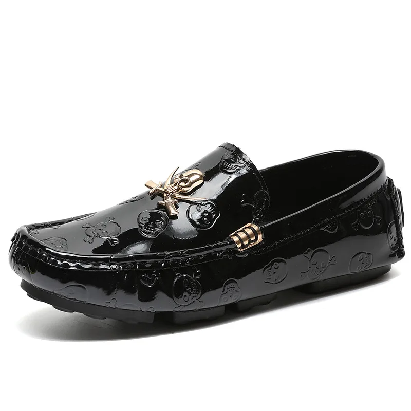 size 38-48 shine skull loafers shoes for man luxury stylish patent leather men shoes casual slip on loafers for man flats