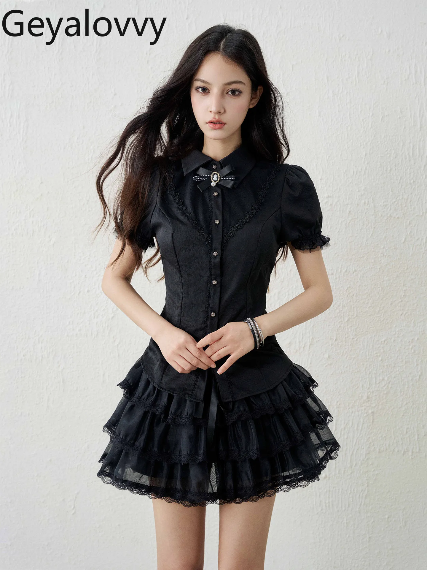 

Новинка лета 2026: Черная блузка с коротким рукавом в японском субкультурном стиле JK для милых и стильных девушек, универсальная рубашка-блузка