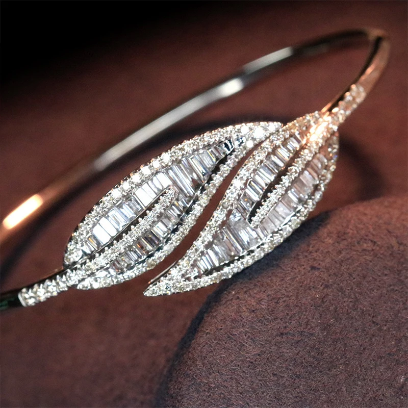 Aazuo Real 18K White Gold Real Diamonds 1.75ct Double leaves luxury Bangle For Woman Upscale Trendy Wedding Engagement Party