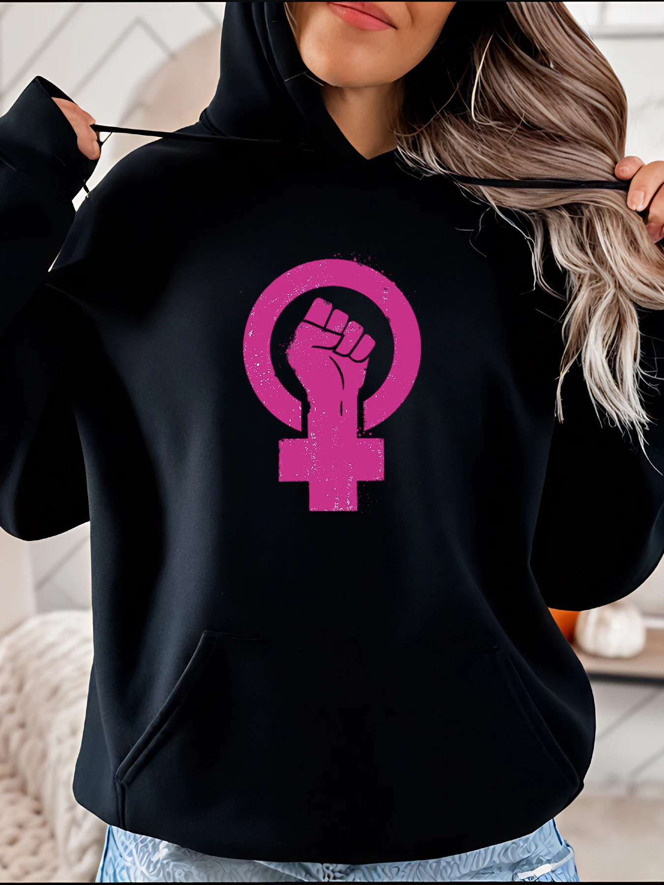 

Женская толстовка с феминистским символом, розовый кулак с принтом, повседневная уличная толстовка, женская мода в стиле ампир 280