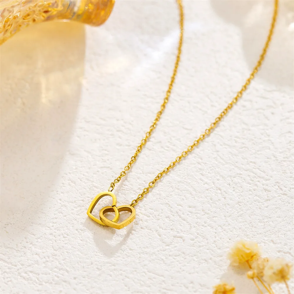 Punk clavícula pequeno coração a coração charme pingente feminino cor de ouro aço inoxidável gargantilha colar corrente para mulheres jóias presente