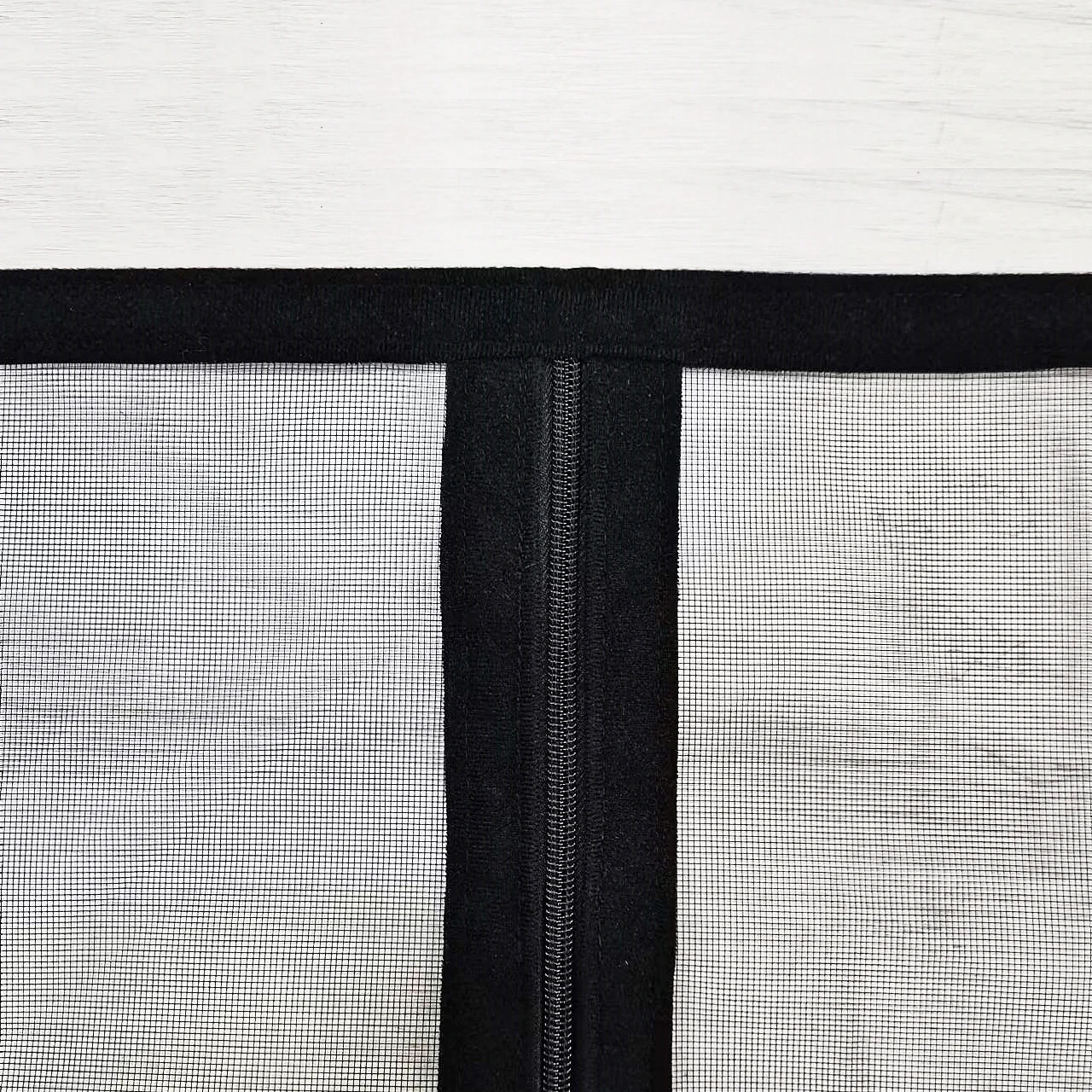 มุ้งกันยุงสำหรับหน้าต่างตาข่ายกรองแสงหลายขนาดพร้อมซิปตาข่ายกันยุงสีดำ