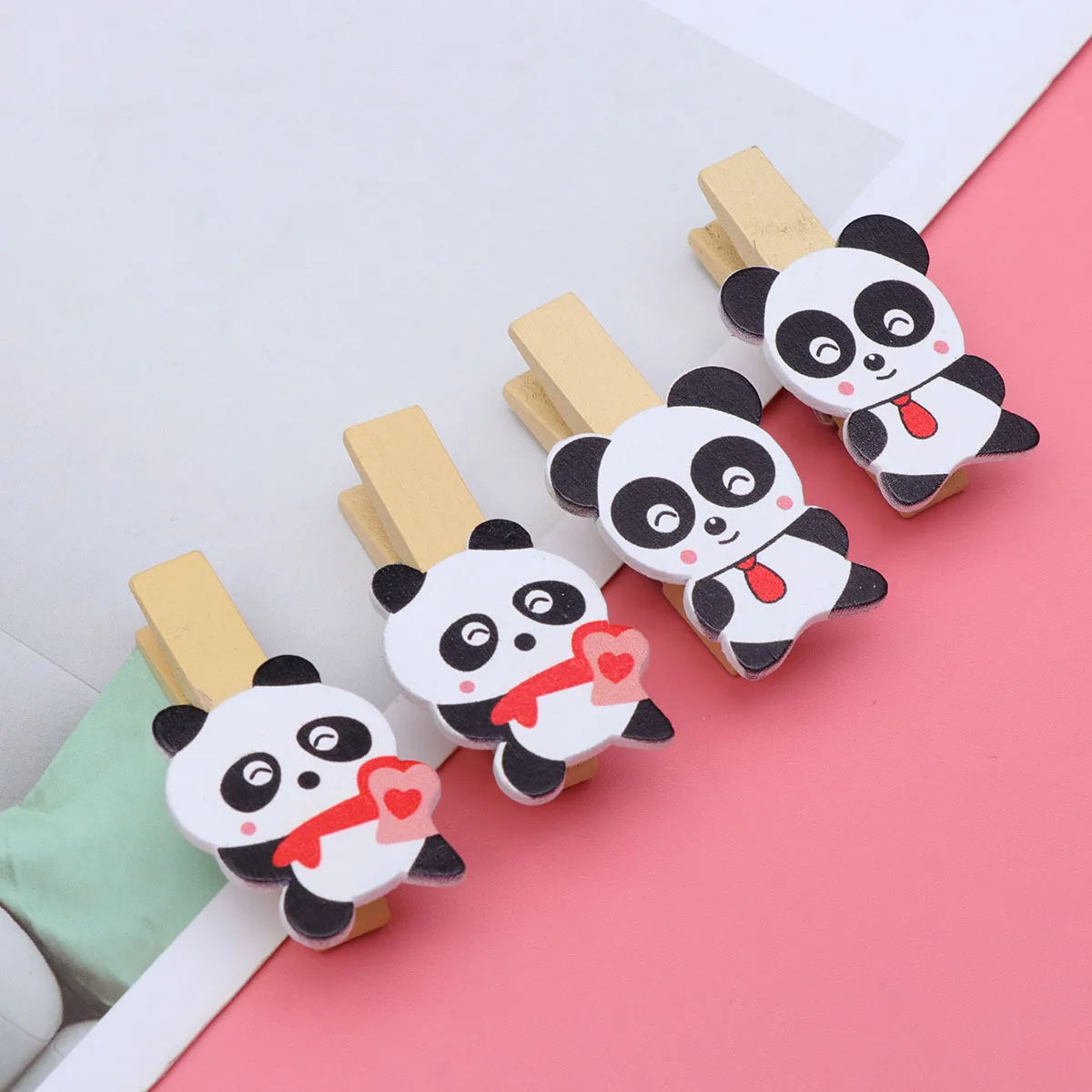 

8Pcs Cartoon Panda Wooden Photo Clip Animal Clips for DIY Projects Home Decoration Picture Holder Paper Clips Photo Clip