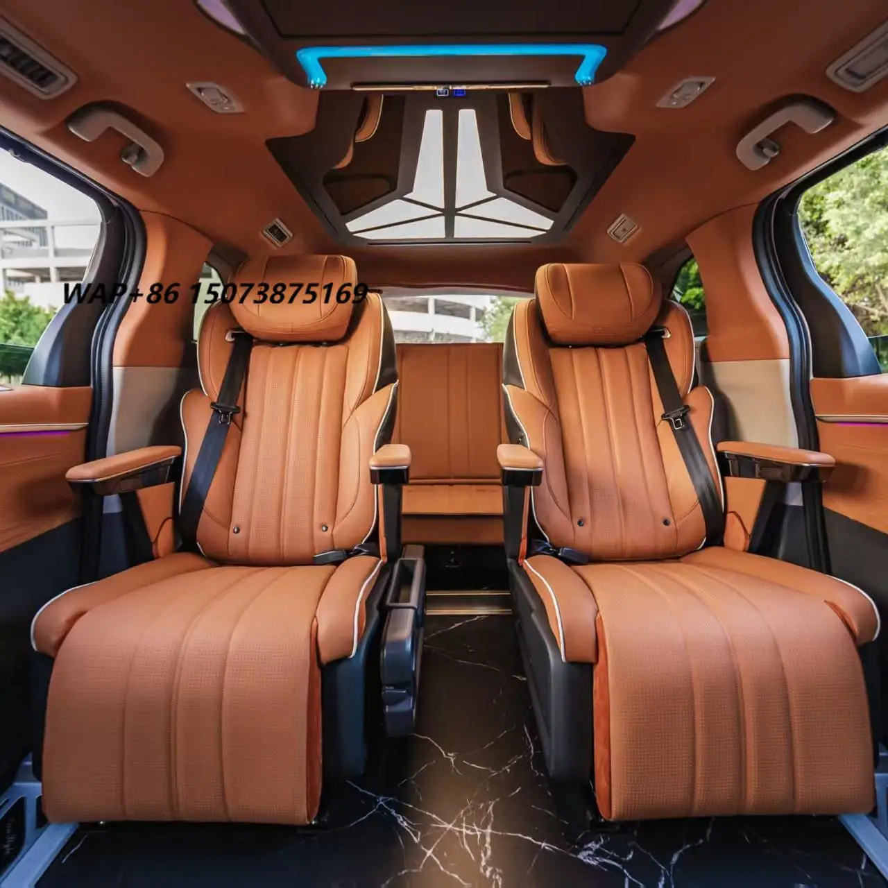 Factory Wholesale Manufacturer Customized Breathable Luxury Automotive Business Car Seat for Innova Hycross Fortuner