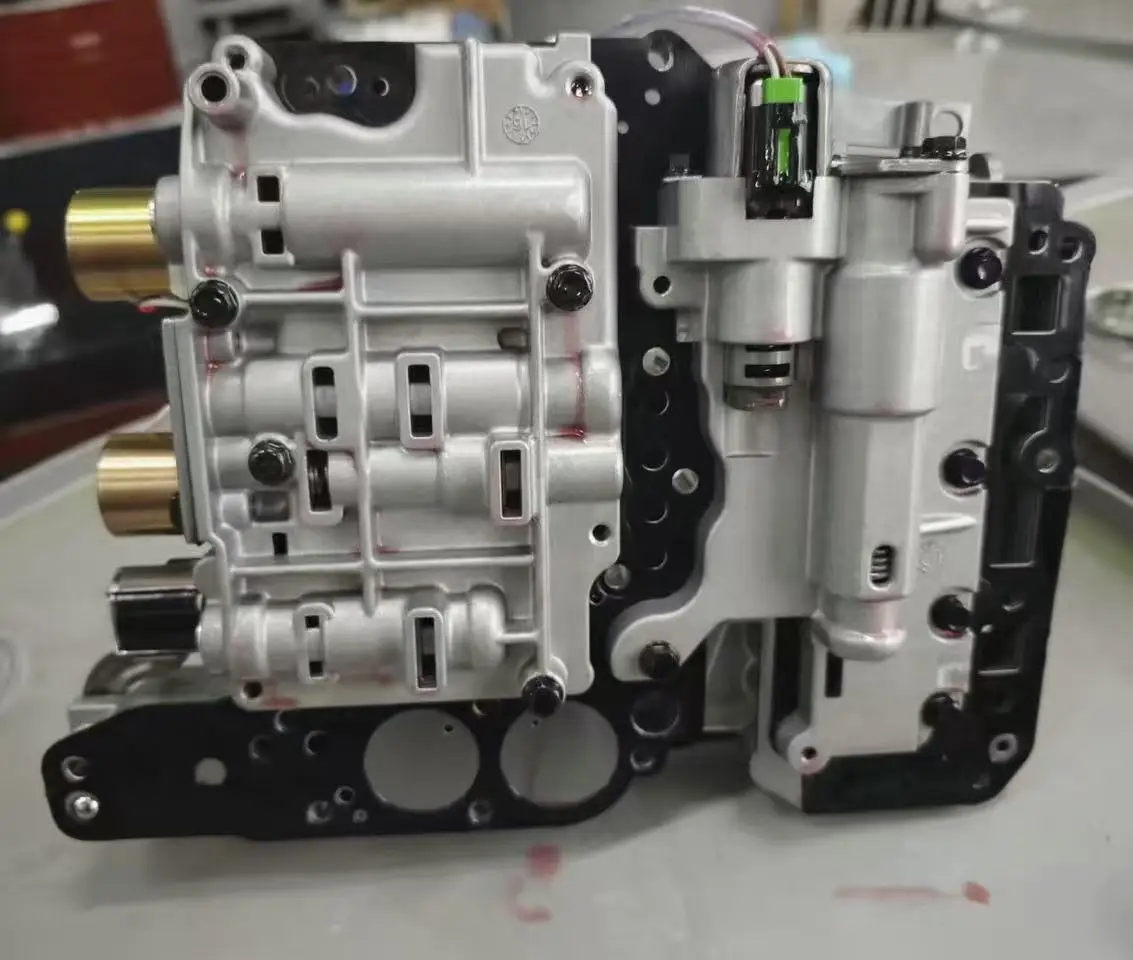 

03-71 03-72 Automatic Transmission Valve Body with Solenoid For Toyota Suzuki Leopard Mitsubishi 03-72 Auto Parts