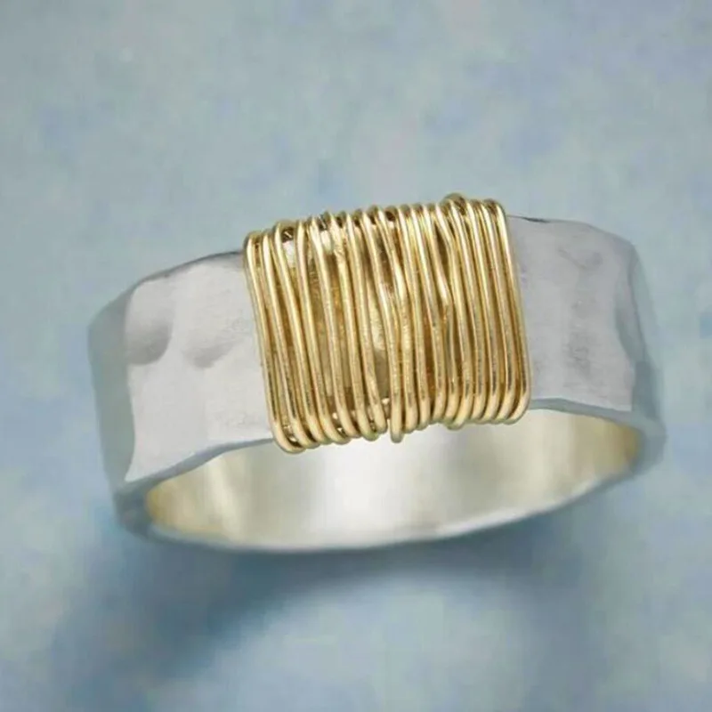 2026 New Round Dual Tone Winding Ring for Women's Fashion, Elegant and Fashionable High-end Accessories for Attending Banquets