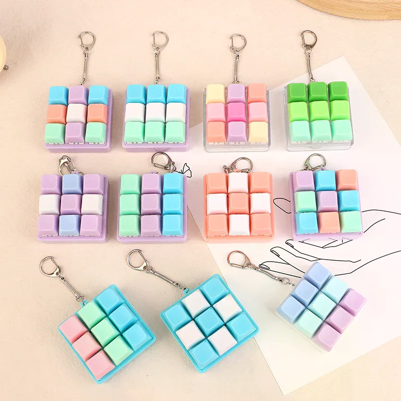 9 Keys Square-Shaped Keyboard Keycaps Keychain Fidget Toy Party Stress Relief DIY Keycaps Toy Keyboard Caps Finger Button Fidget