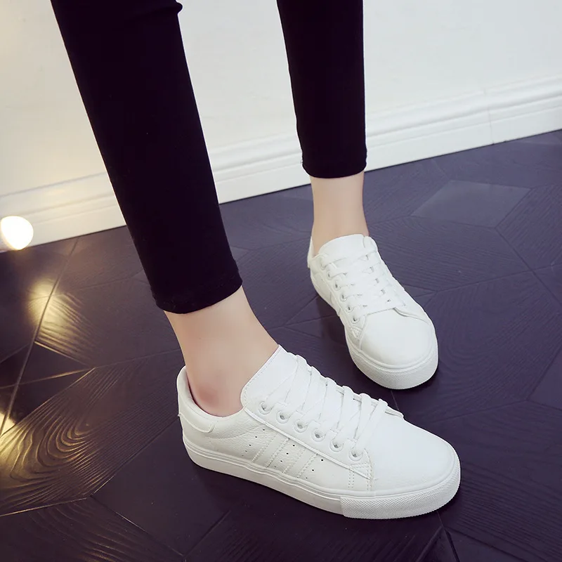 Summer 2023 New Explosive Spring and Autumn All White Shoes Board Shoes High-grade Feeling Super Soft Little White Shoes Woman