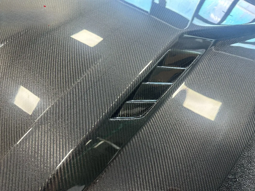 Dry Carbon Fiber Hood Carbon Fiber Car Accessories Carbon Bonnet Engine Cover for Tesla Model Y Juniper 2025 2026