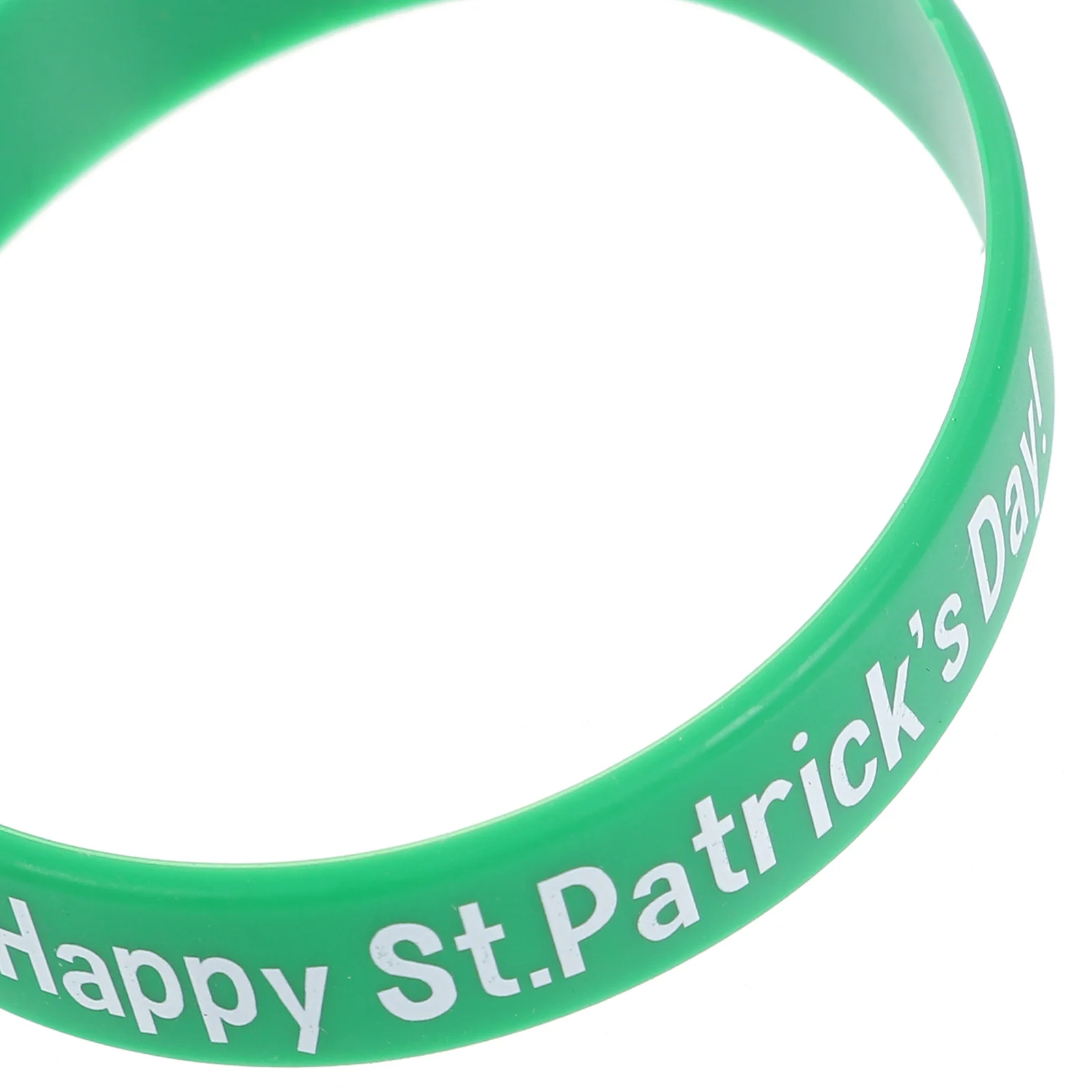 

6Pcs St Patrick Themed Silicone Bracelets Shamrock Wristbands Party Accessory Party Wristband St. Patrick' Day Bracelet