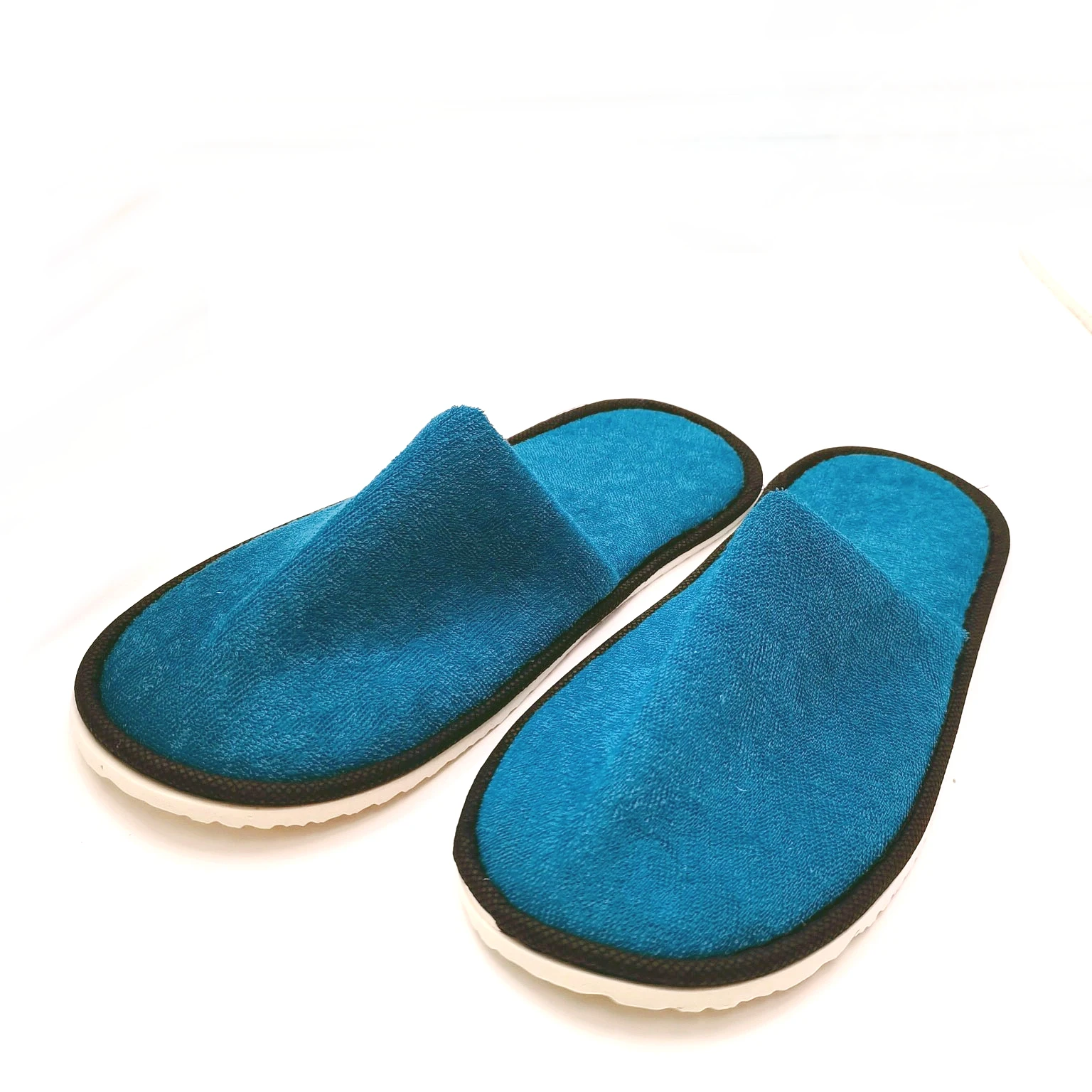 7Mm Dikke Zool Antislip Reizen Camping Gast Donkergroene Wegwerp Hotel Slippers Camping Stijl Wandelen Groothandel