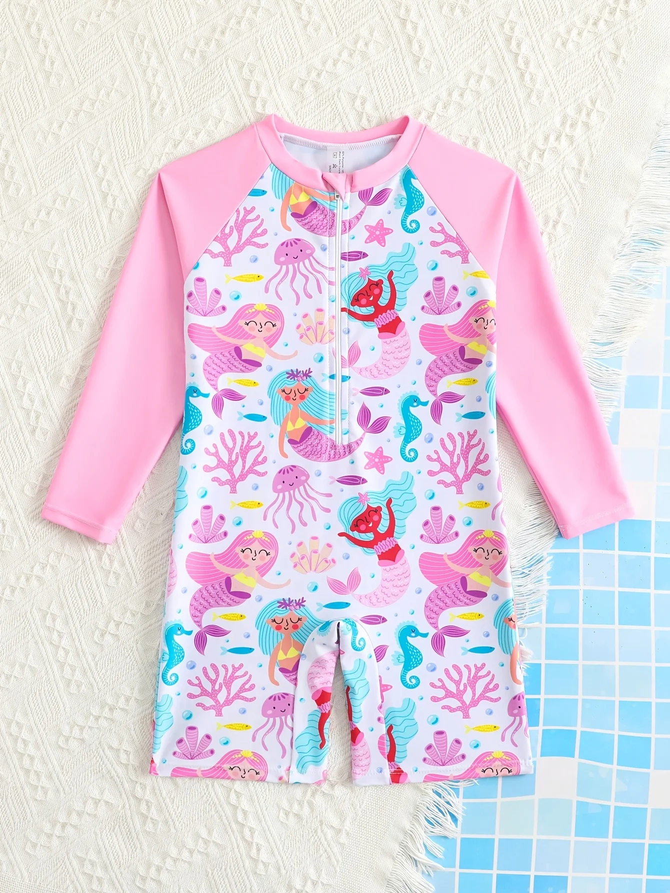 Girls' Cute Ocean Mermaid Princess All-Over Print Casual Fashion Swimwear Pink Long-Sleeved + Cartoon Print One-Piece Swimsuit Suitable for 4-8 Year Old Children for Beach and Seaside Leisure Vacations view 5