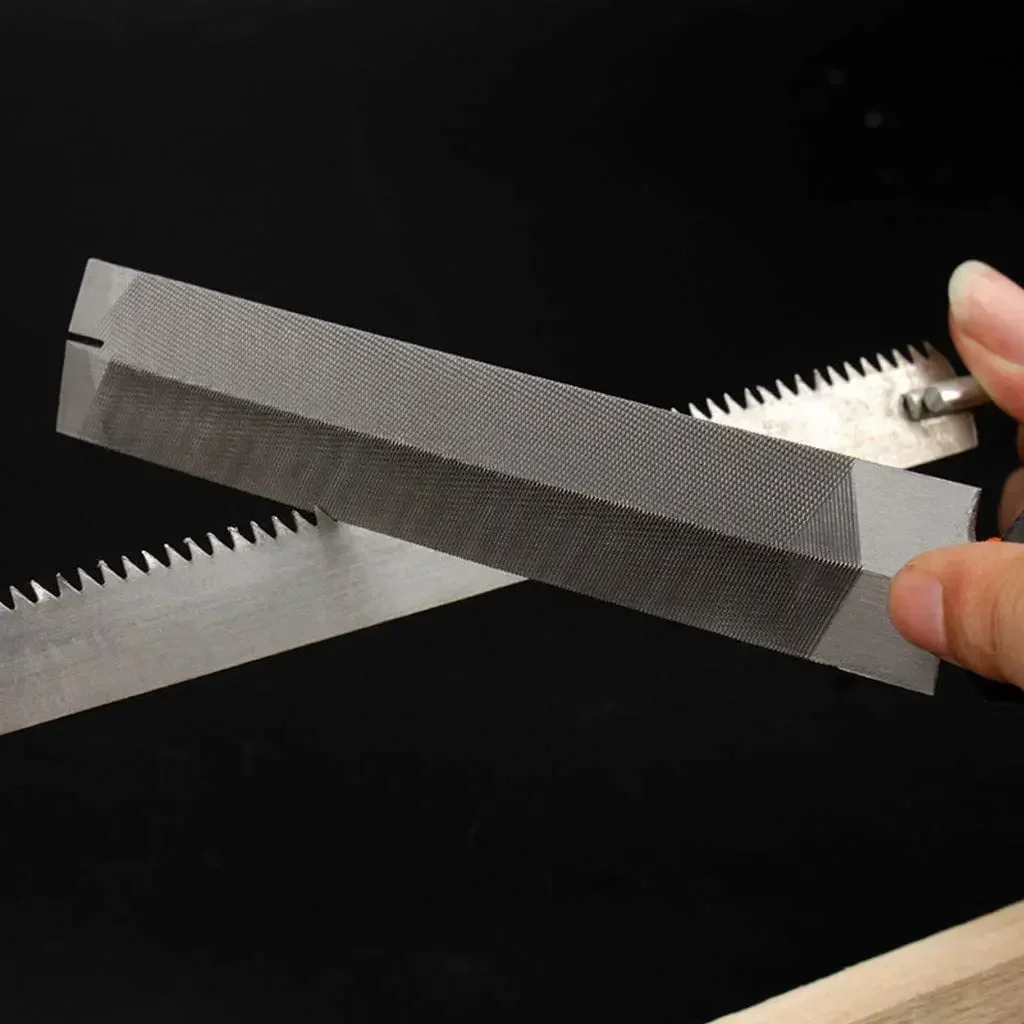 Hand Tool 6 Inch Diamond Rhombic Saw File Triangle Metal File Bearing Steel Wood Rasp for Sharpening Saw Blade Woodworking Tools