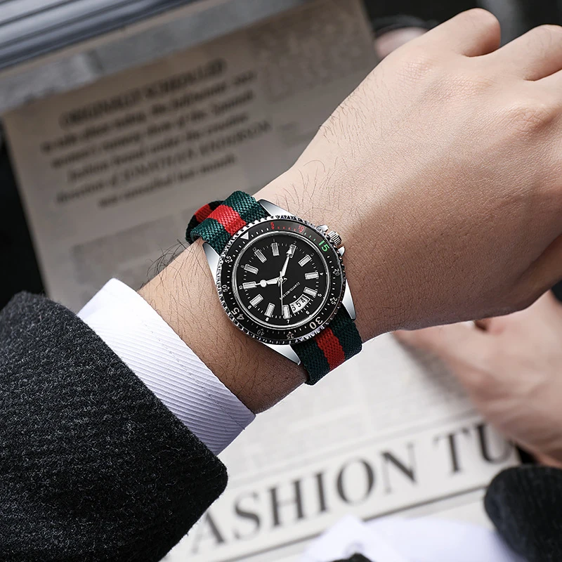 석영 남자 스포츠 군사 시계 남성 충격 방지 2025 캐주얼 방수 손목 시계 나일론 밴드 남성 손목 시계 Relogio