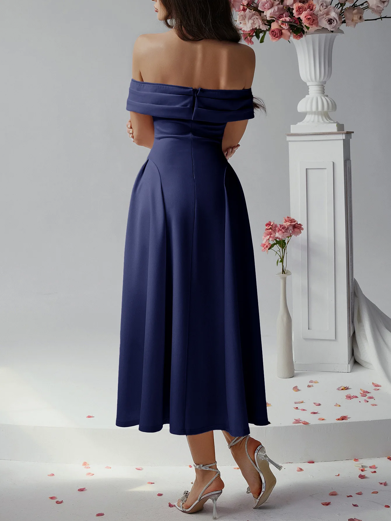 فستان سهرة للحفلات من SKMY فستان مكشوف الكتفين ملفوف على الصدر ملابس نسائية لربيع وصيف 2025 بلون سادة على شكل حرف a