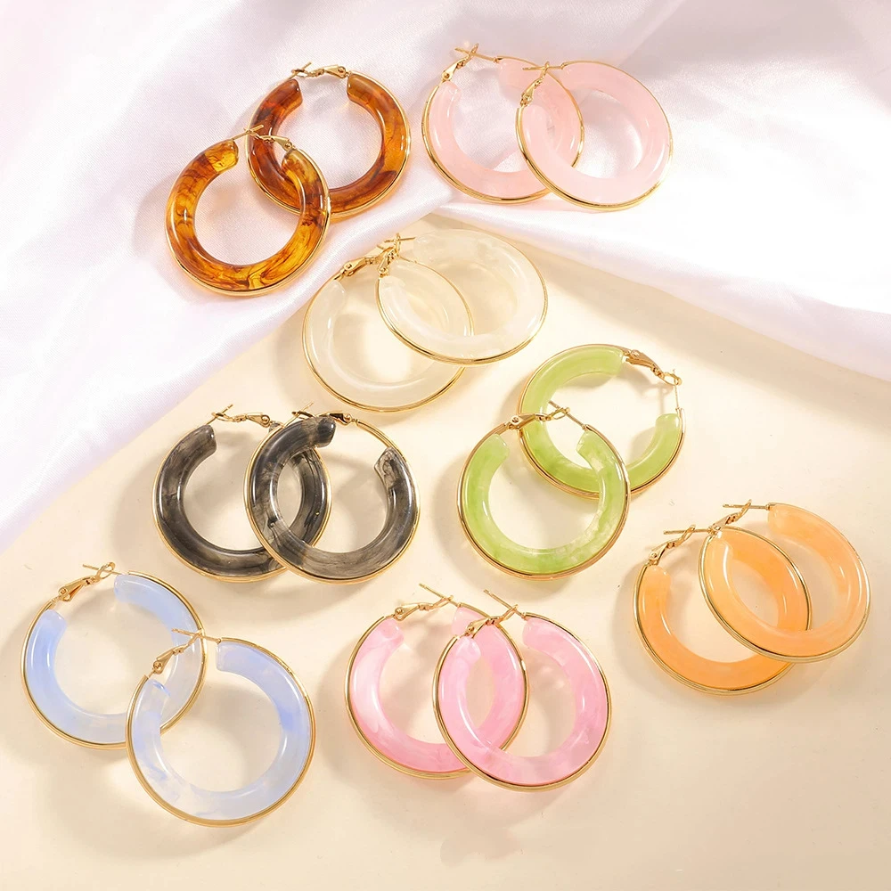

Popular Classic Stylish Commuter Exaggerated Gradient Color Age-reducing Retro Ins Style C-shaped Resin Ear Hoop Earrings