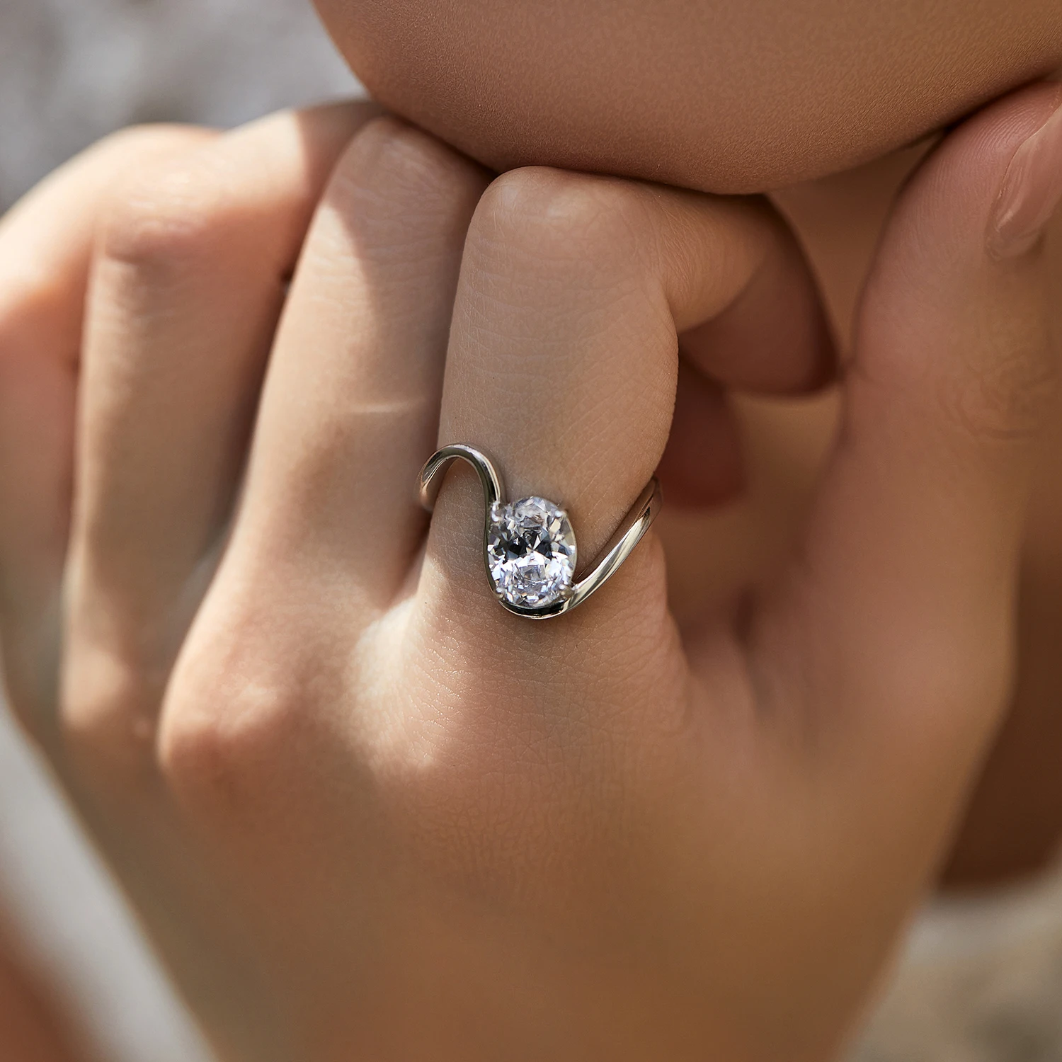 MODIAN 925 Sterling Silver Geometric Line Trendy Dazzling Oval Clear CZ Finger Rings For Women Fine Jewelry Christmas Gifts