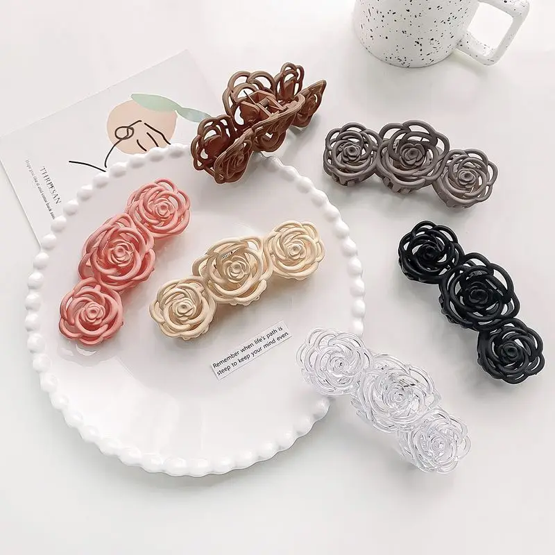 

1pcKorean frosted hollowed out camellia flower clip, flower hair clip, shark clip, back of the head, hair clip, hairpin, hairpin