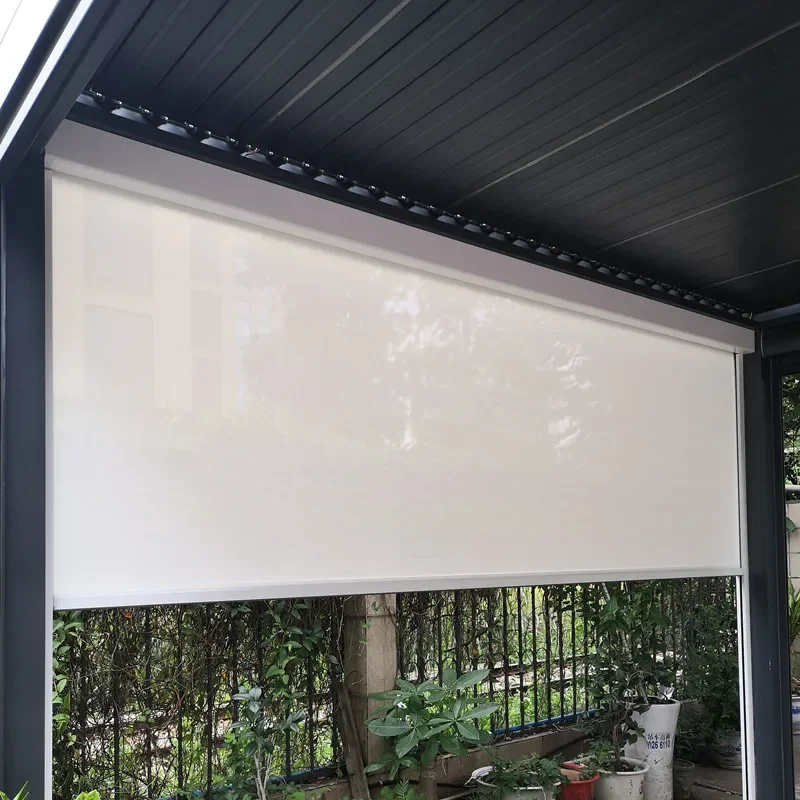2026 Outdoor Zipper Sunscreen Blackout Fabric Motorized System Curtain Windproof Blind for Pergola