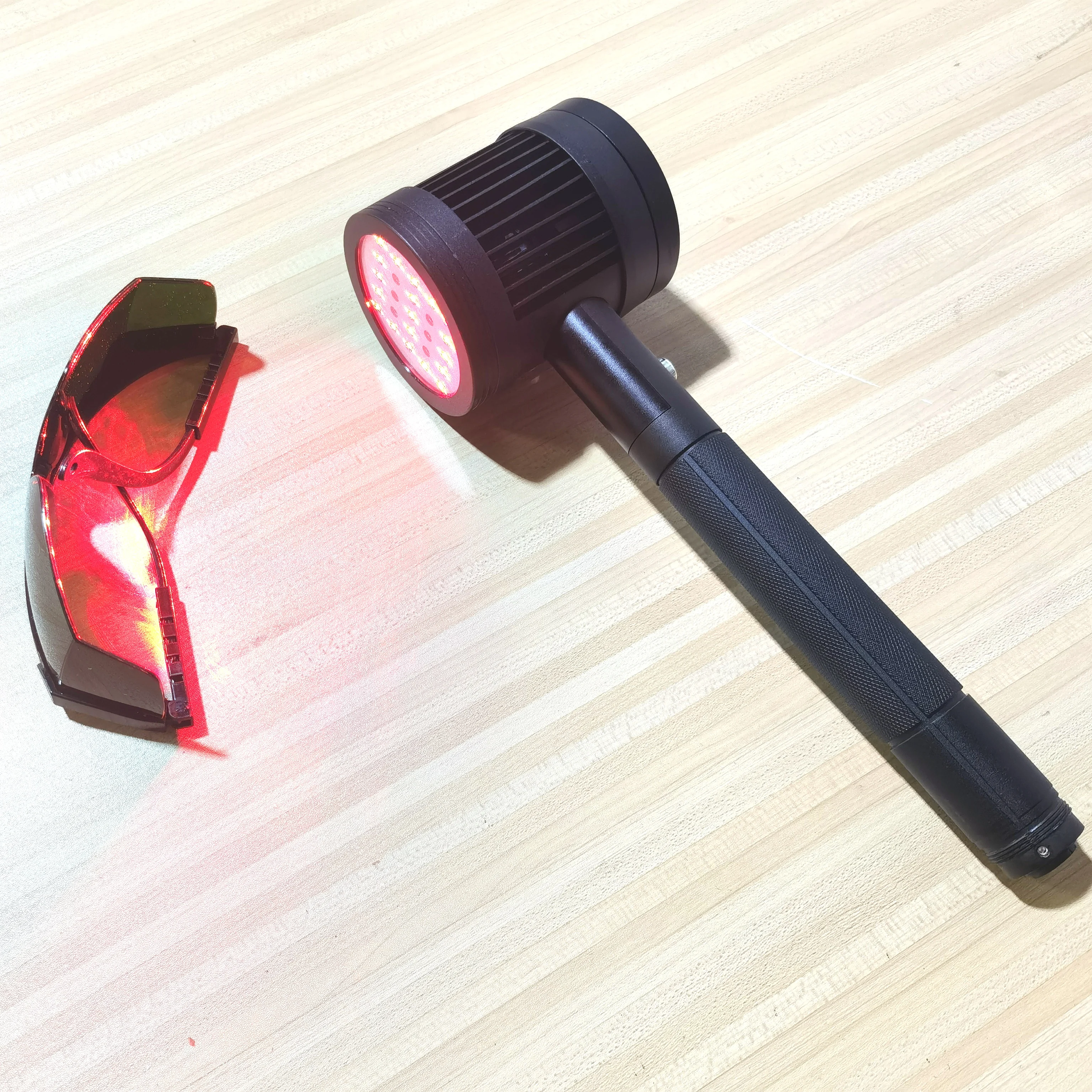 

Red Light Laser Device, 650nm*19 & 808nm*6 for Deep Tissue Healing, Effective Pain Relief for Arthritis, Shoulder, Knee & Pets
